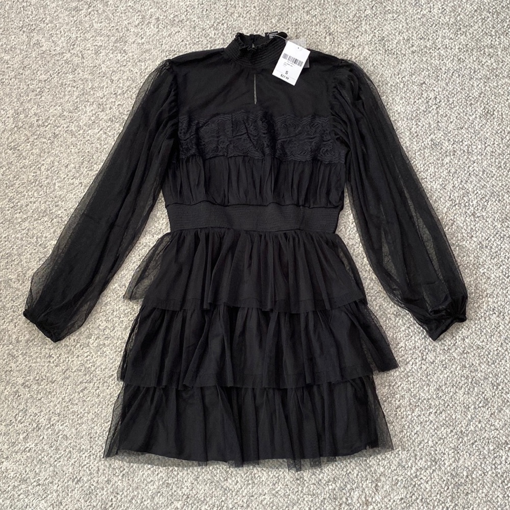 *SOLD* Black High Neck Long Sleeve Tiered Skirt Tulle Lace Dress | Forever 21